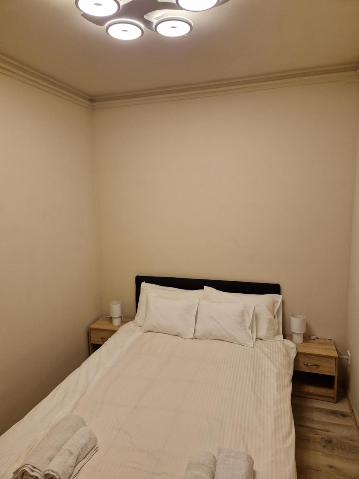 شقة Hajnal Apartman سيغيد الغرفة الصورة