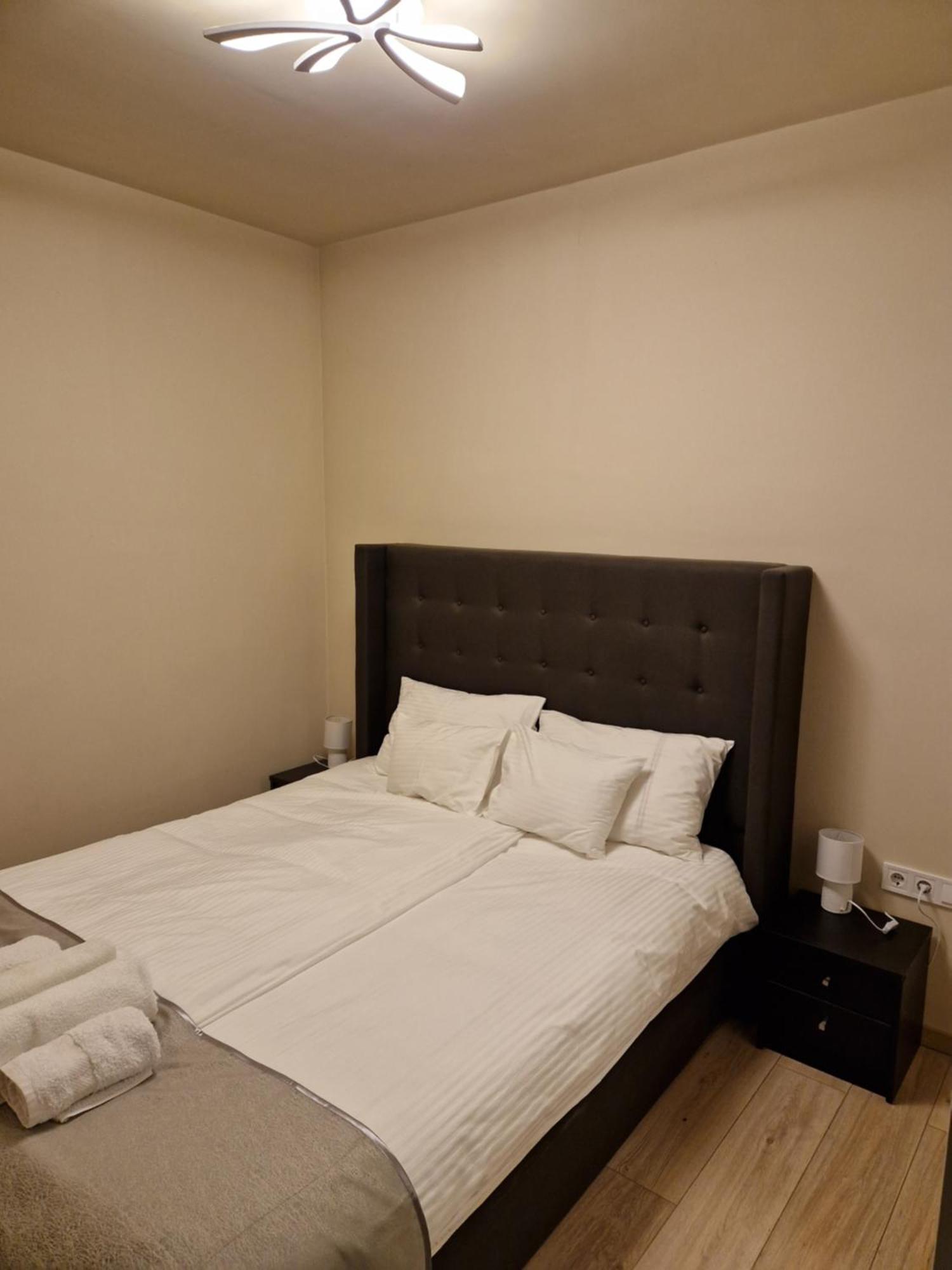 شقة Hajnal Apartman سيغيد الغرفة الصورة